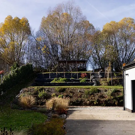 Vakantiehuis Earthen - Natural Luxury Family Retreat With Sauna *