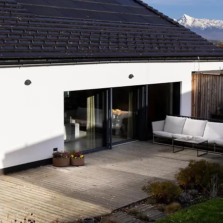 Earthen - Natural Luxury Family Retreat With Sauna And Private Garden *