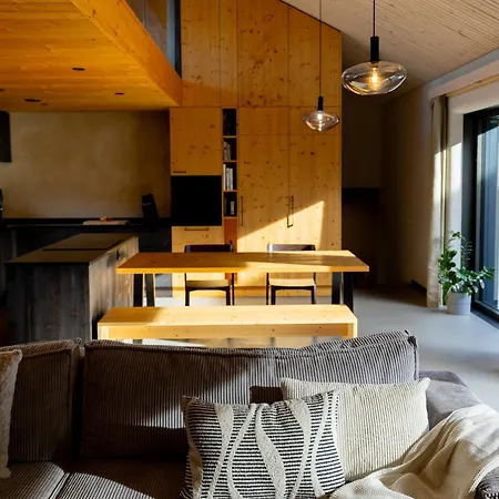 Earthen - Natural Luxury Family Retreat With Sauna And Private Garden *