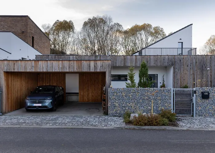 Earthen - Natural Luxury Family Retreat With Sauna Vakantiehuis