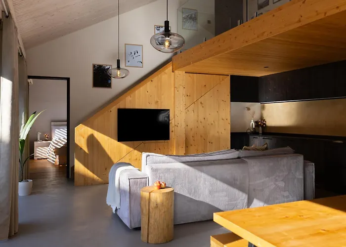 Vakantiehuis Earthen - Natural Luxury Family Retreat With Sauna *