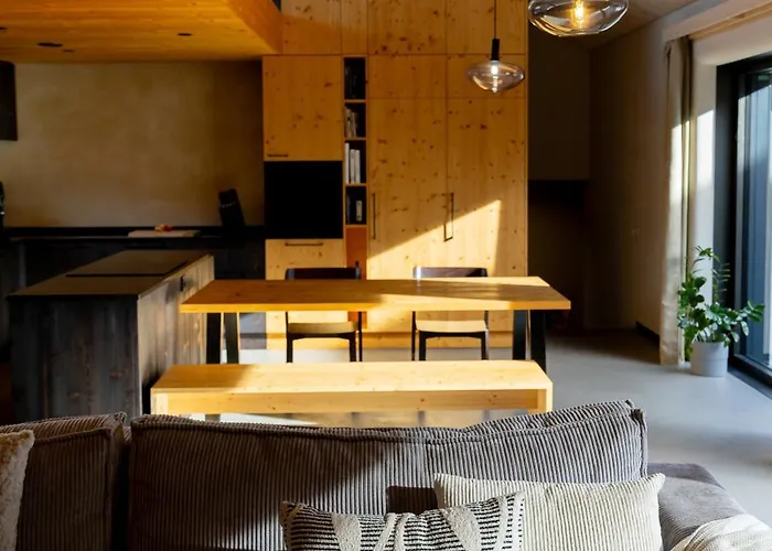 Earthen - Natural Luxury Family Retreat With Sauna *