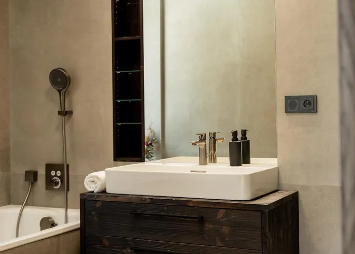 Earthen - Natural Luxury Family Retreat With Sauna Nyaraló