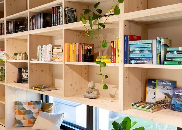 Earthen - Natural Luxury Family Retreat With Sauna