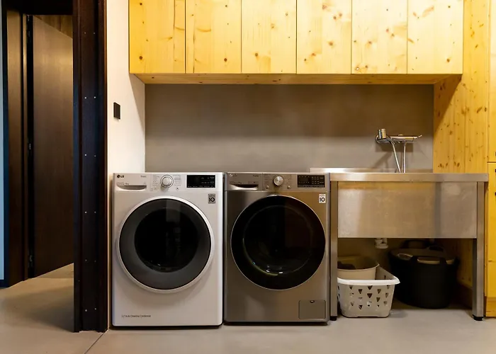 Earthen - Natural Luxury Family Retreat With Sauna Vakantiehuis Liptovský Ján