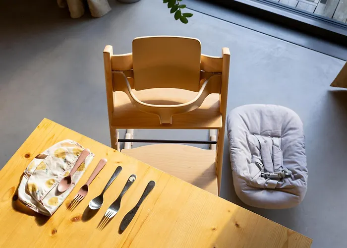 Earthen - Natural Luxury Family Retreat With Sauna Vakantiehuis *